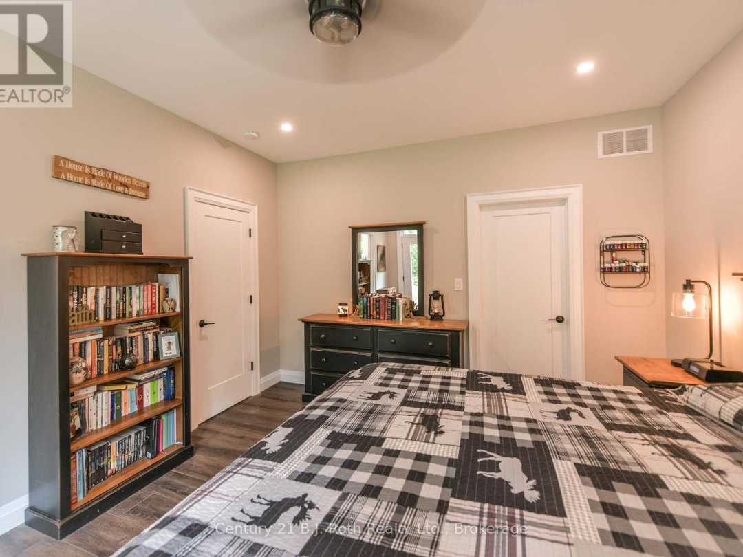3082 FAIRGROUNDS ROAD, Severn