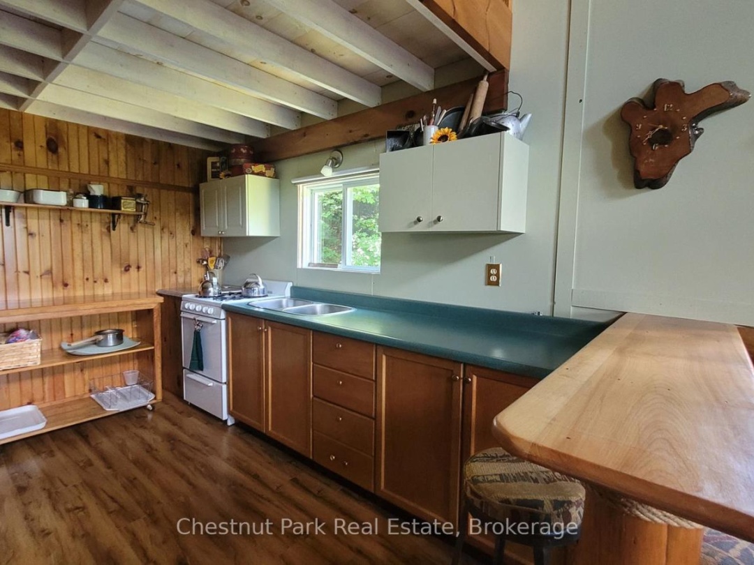 1060 BAKER SIDE ROAD, Bracebridge (Macaulay)