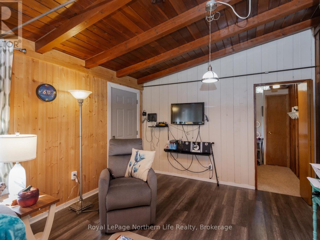 35 BRENNAN CIRCLE, Lake Vernon