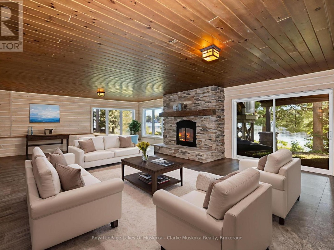 1064 ROAD 3200 & 0 PARKERS POINT ROAD, Lake Muskoka