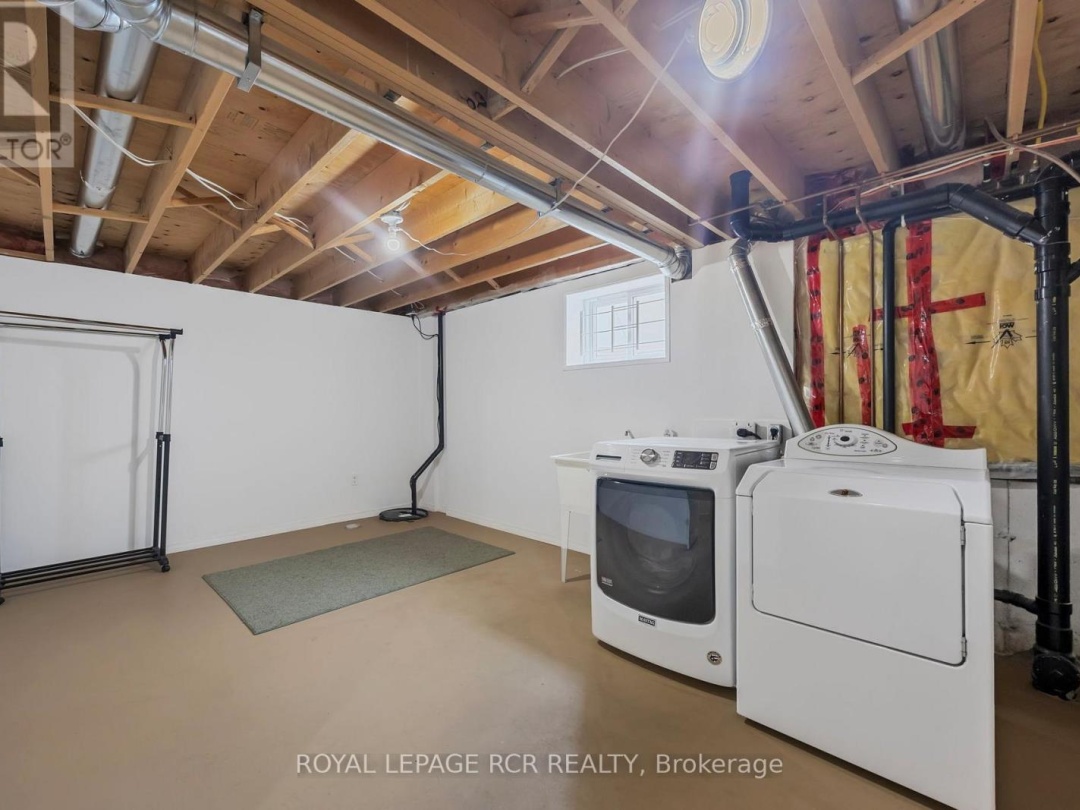 150 HEDGEWOOD LANE, 