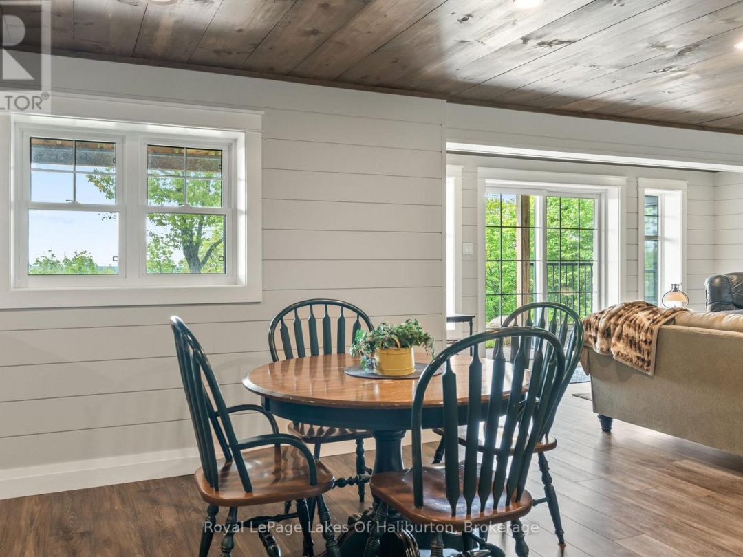 1143 TRILLIUM TRAIL, Loon Lake