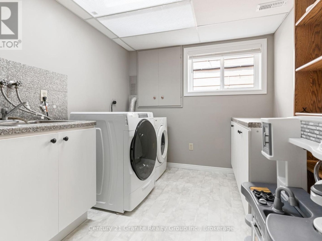 4 BIRCH CRESCENT, 