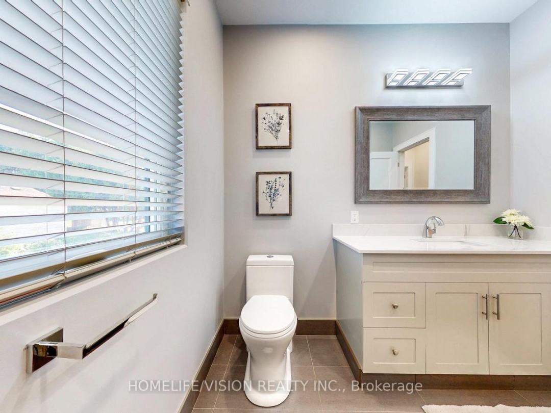 740 MIDLAND AVENUE, Tay (Port McNicoll)