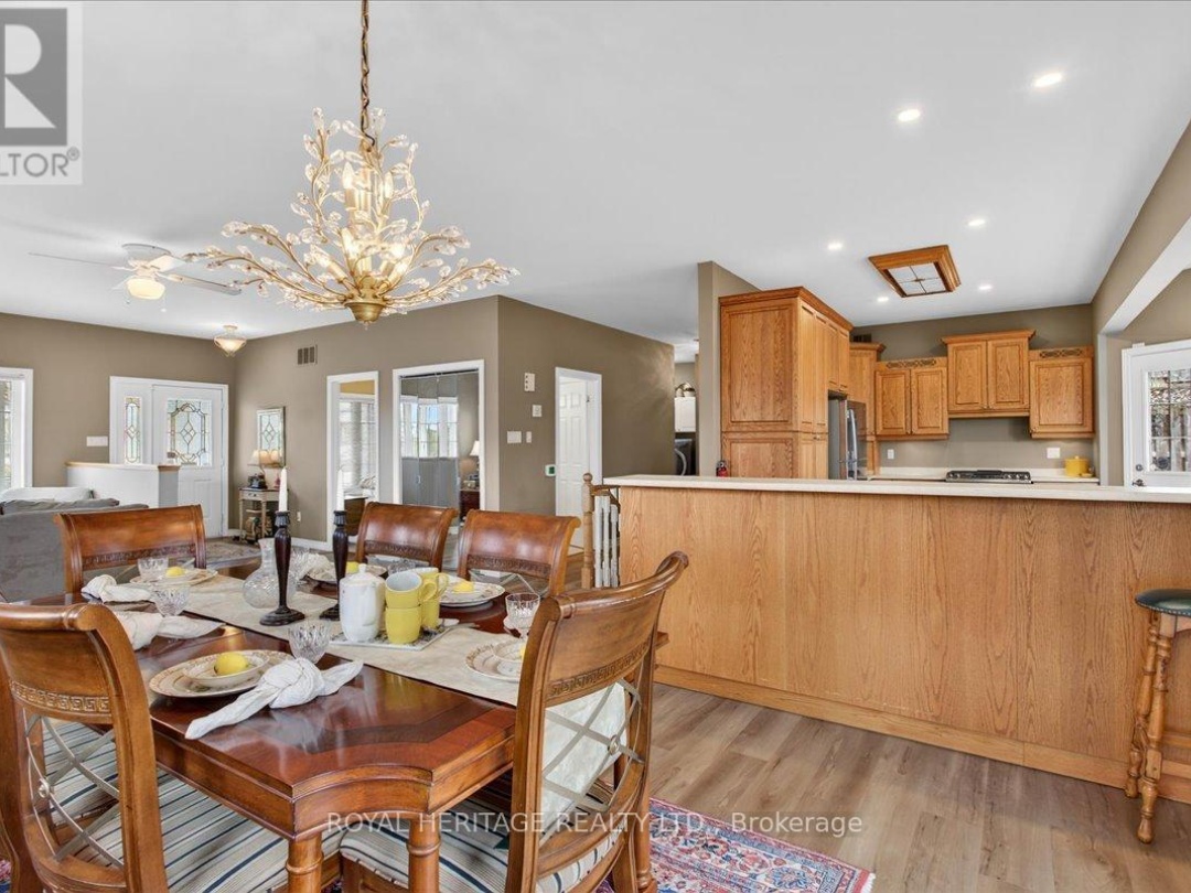 4 KENNEDY DRIVE, Kawartha Lakes (Fenelon Falls)