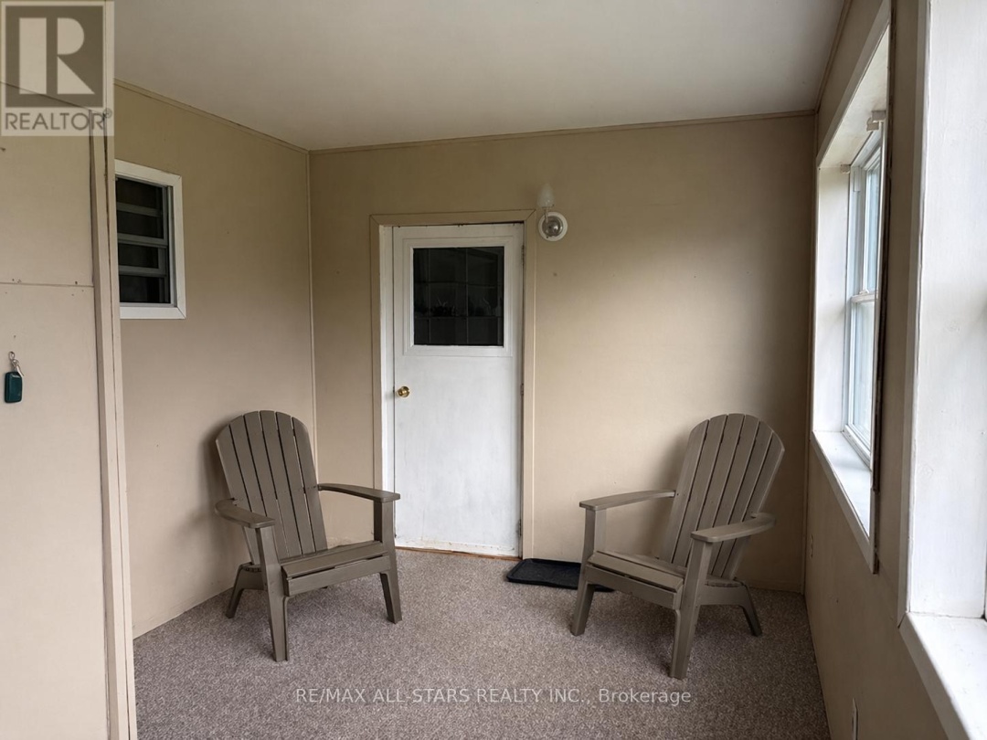 12 STEPHEN COURT, Kawartha Lakes (Verulam)
