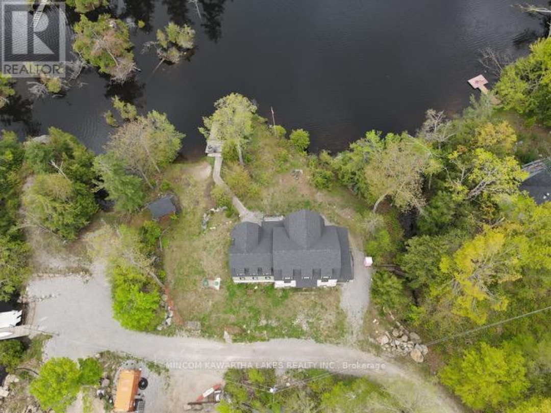 16 EVERGREEN WAY, Pigeon Lake