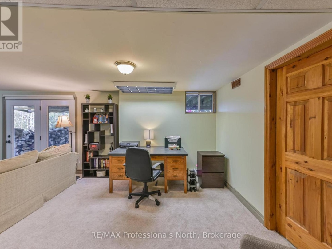 1392 TENNYSON ROAD, Bob Lake