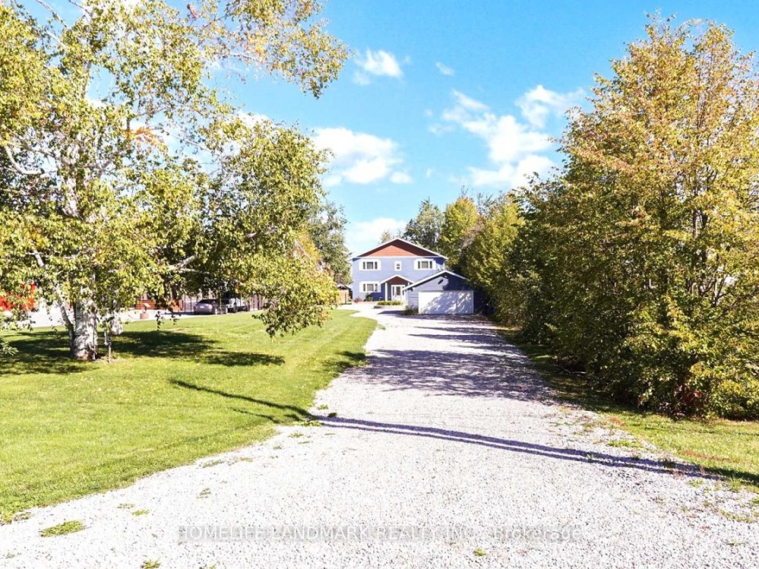 208 LAKESHORE DRIVE, Trent-Severn Waterway