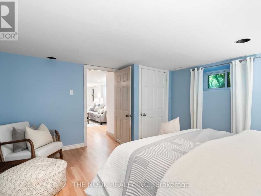 275 VALENTIA ROAD, 