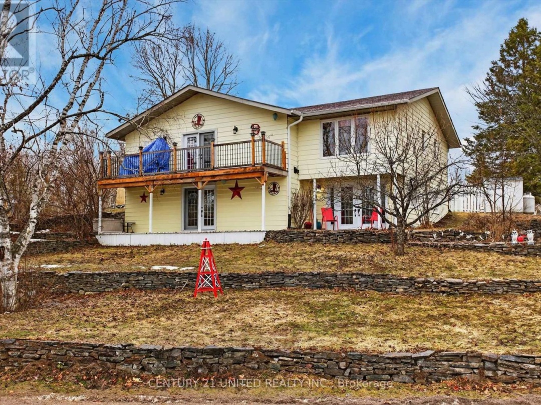 216 ALPINE LAKE ROAD, Pigeon Lake