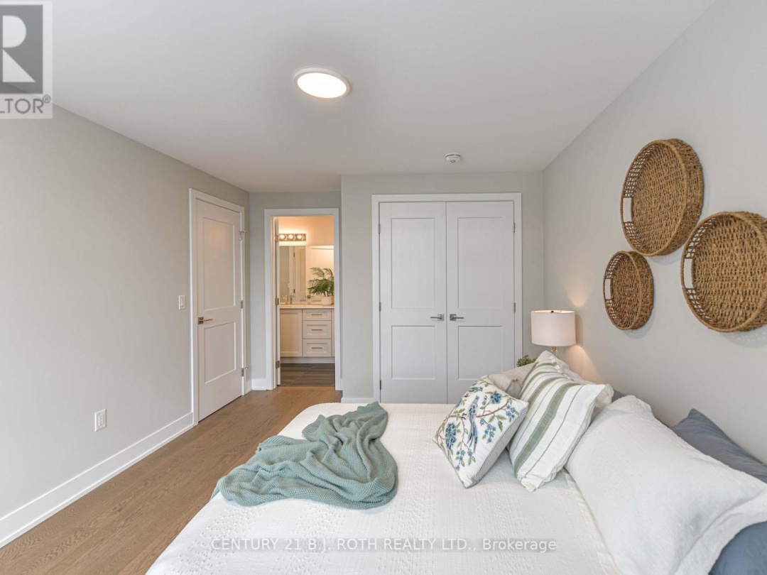 3199 ORION BOULEVARD, Orillia