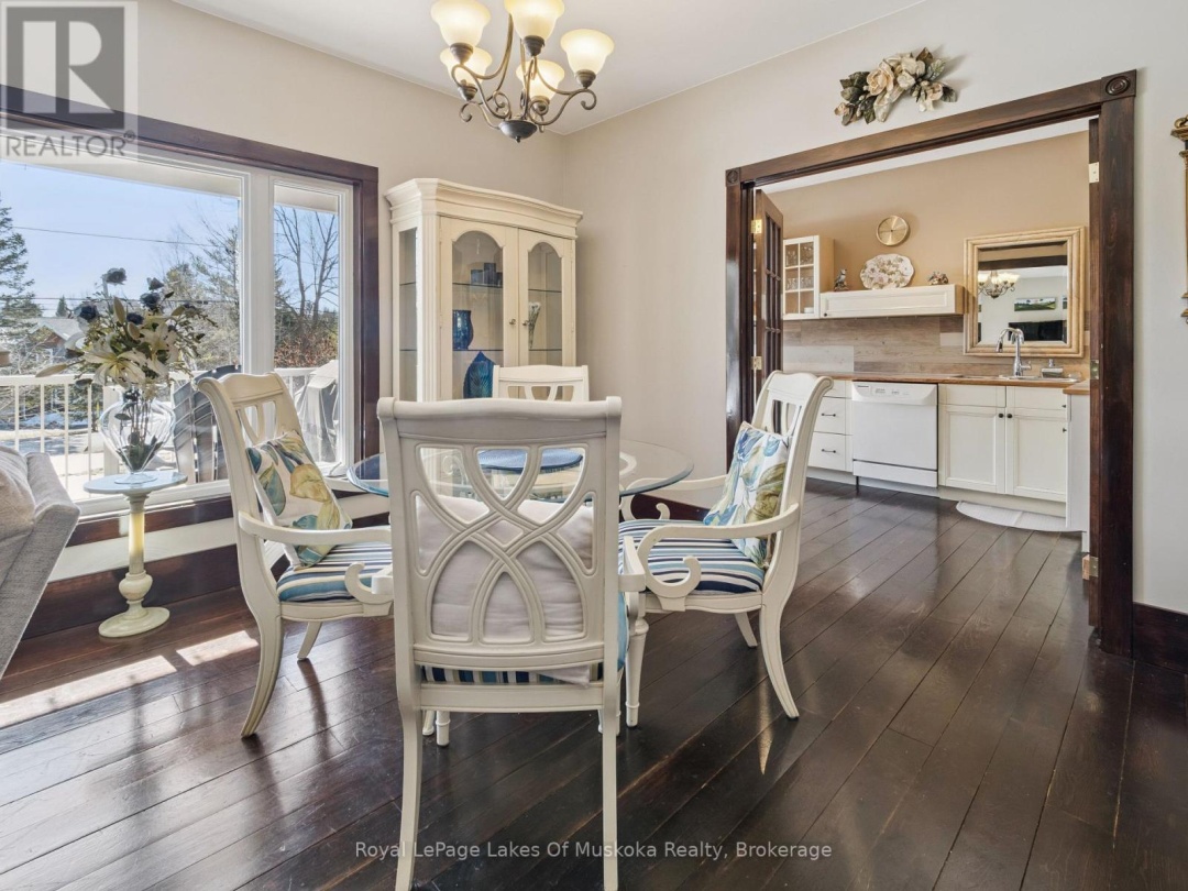 1441 CEDAR LANE, Bracebridge (Macaulay)