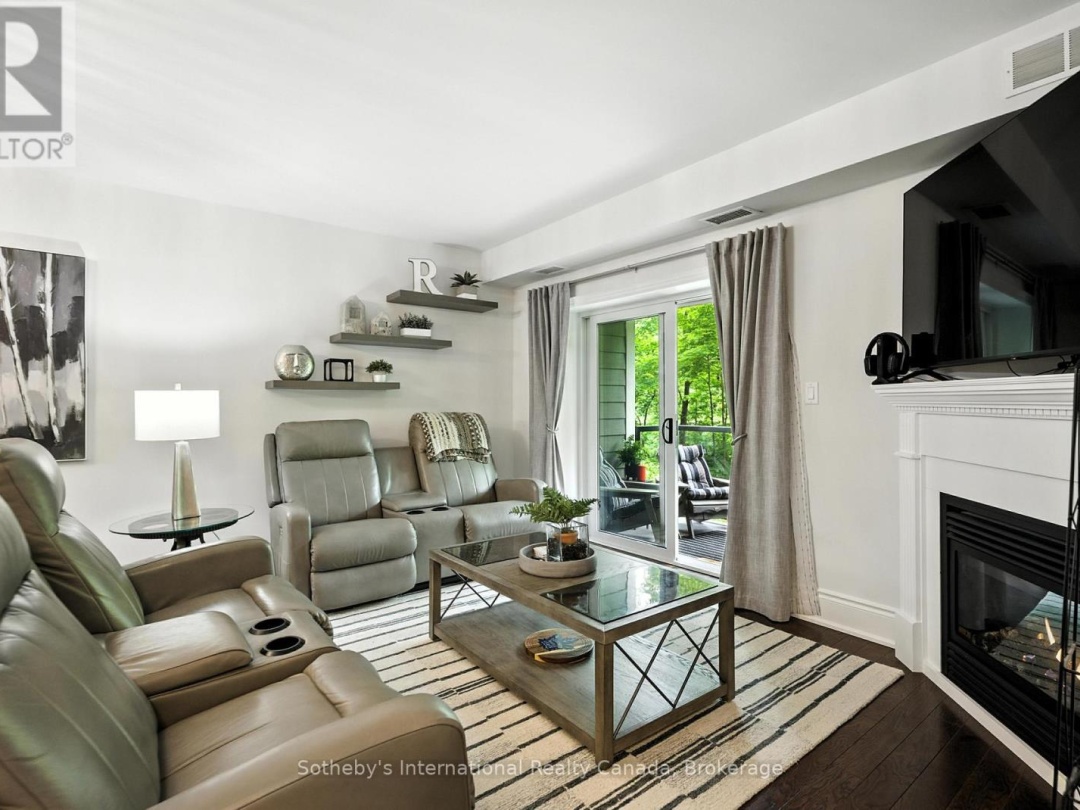 106 - 391 JAMES STREET W, 