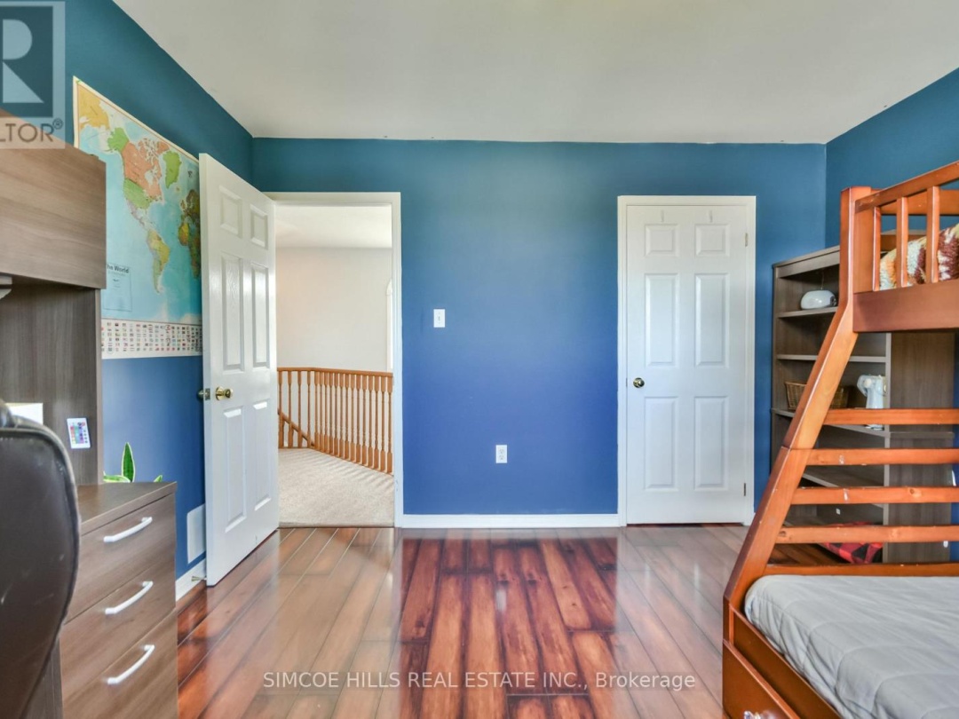 73 VANESSA DRIVE, 