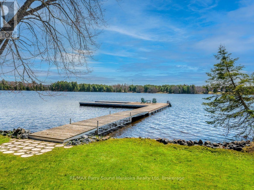48 WENDY'S LANE, Manitouwabing Lake
