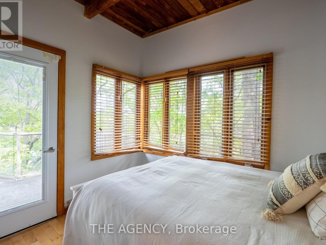 45 PINETREE ROAD, 