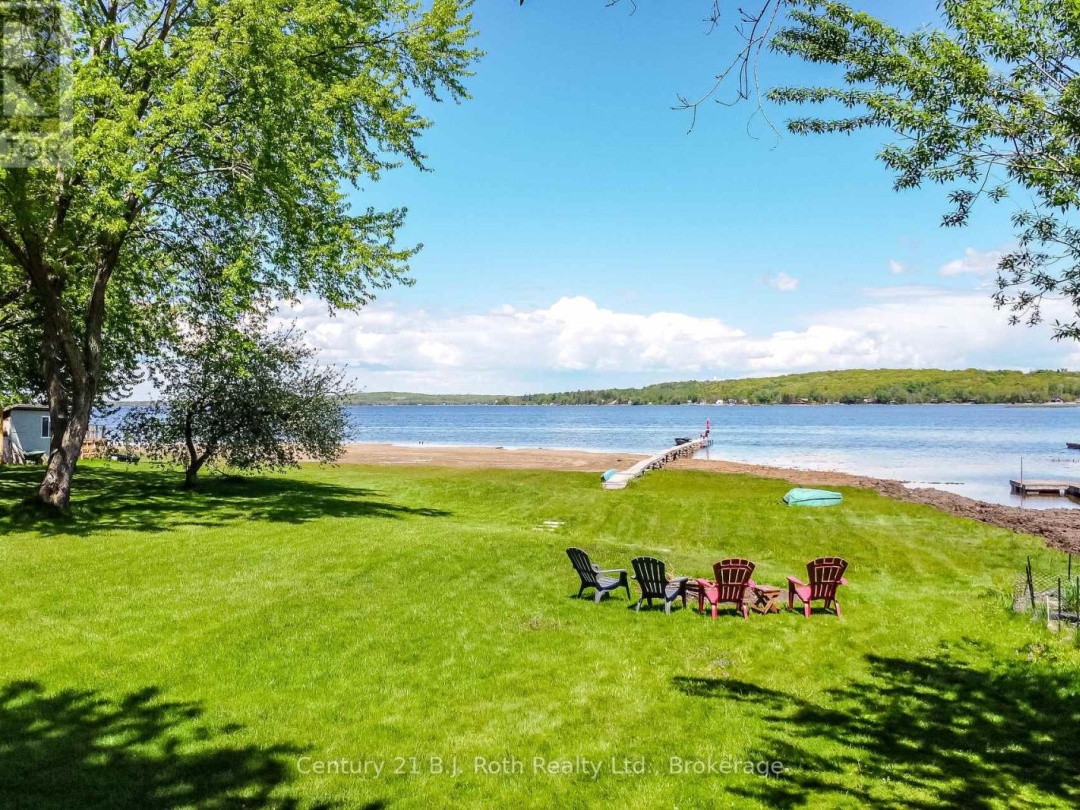 95 MASKINONGE ROAD, Georgian Bay