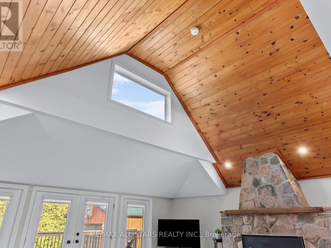 36 STINSON'S BAY ROAD, 