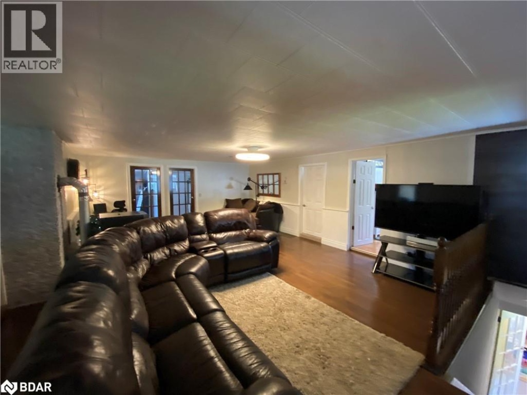 1725 EARL HAID Avenue Crescent, 