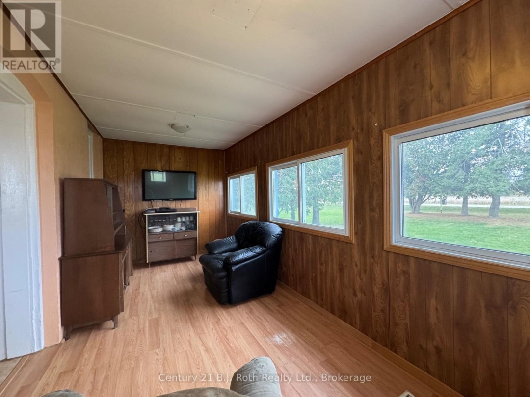 1767 10 CONCESSION, 