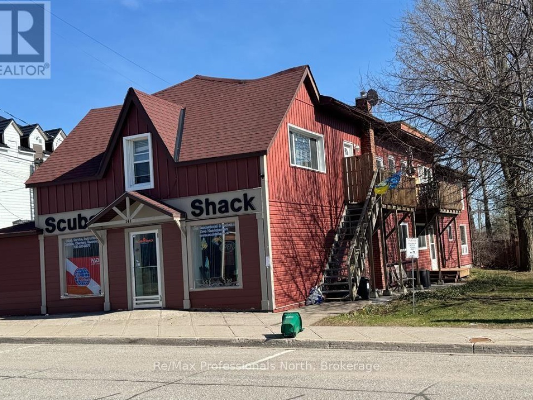 141 HOTCHKISS STREET, Gravenhurst (Muskoka (S))