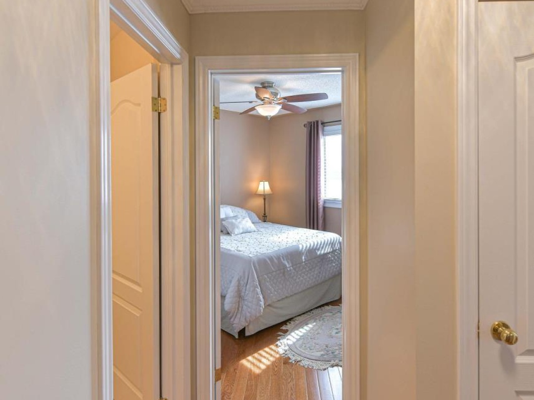4662 ZACHARY CRESCENT, Ramara (Atherley)