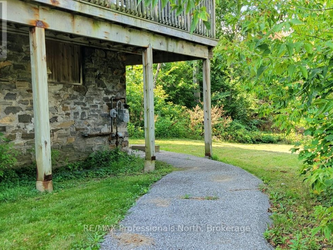 9 WEST ROAD, Huntsville (Chaffey)