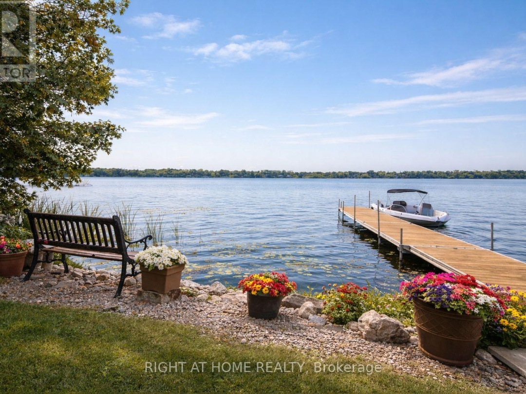 26 BEACH ROAD, Lake Scugog