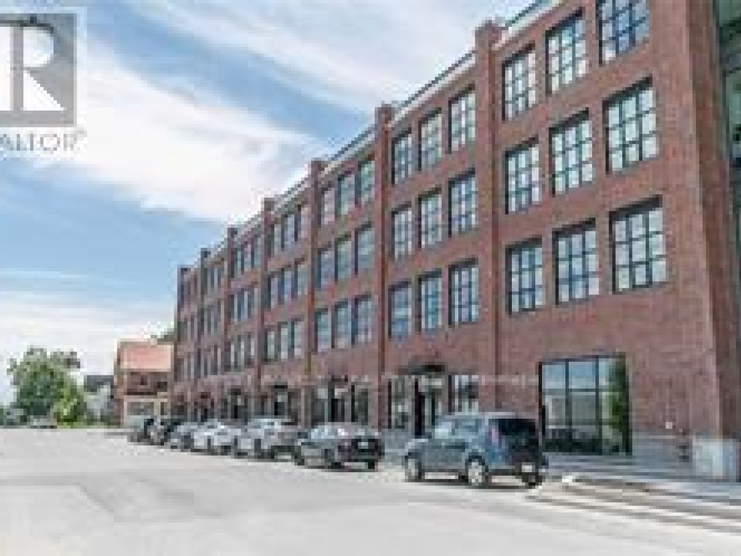102 - 21 MATCHEDASH STREET S, Orillia