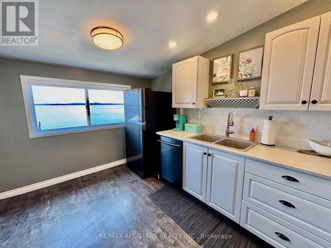 25 BAYVIEW ROAD, 