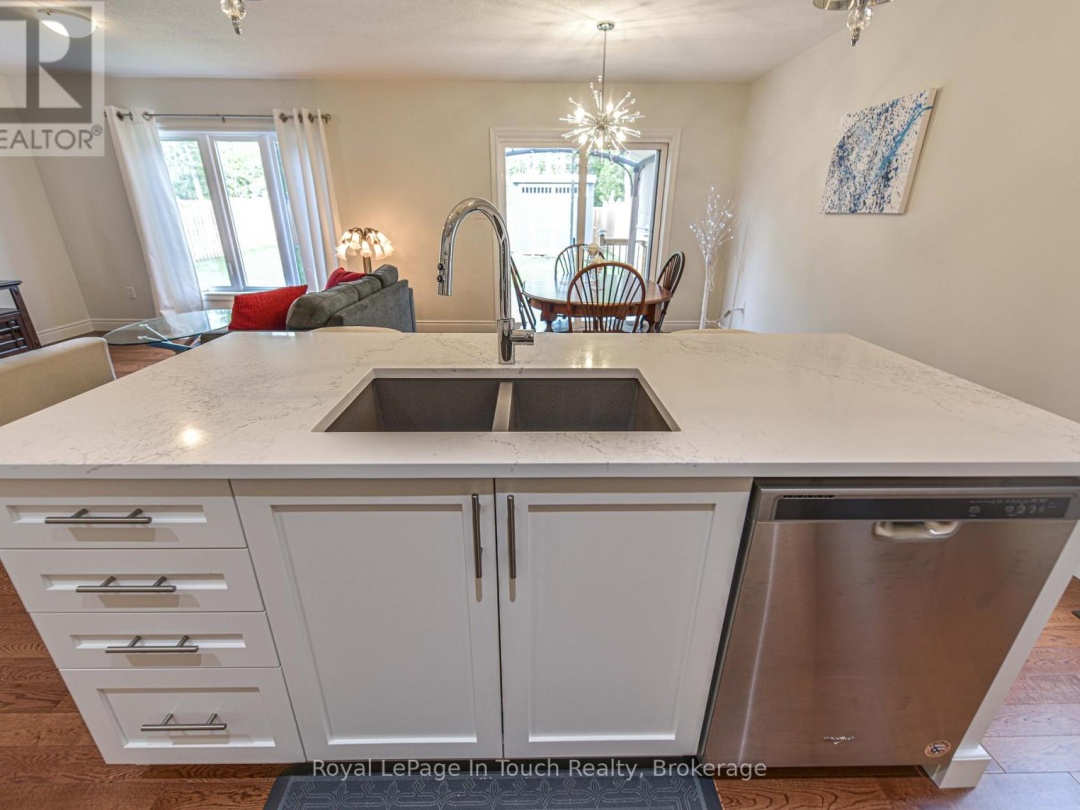 45 Ralph Dalton Boulevard, Tay (Victoria Harbour)