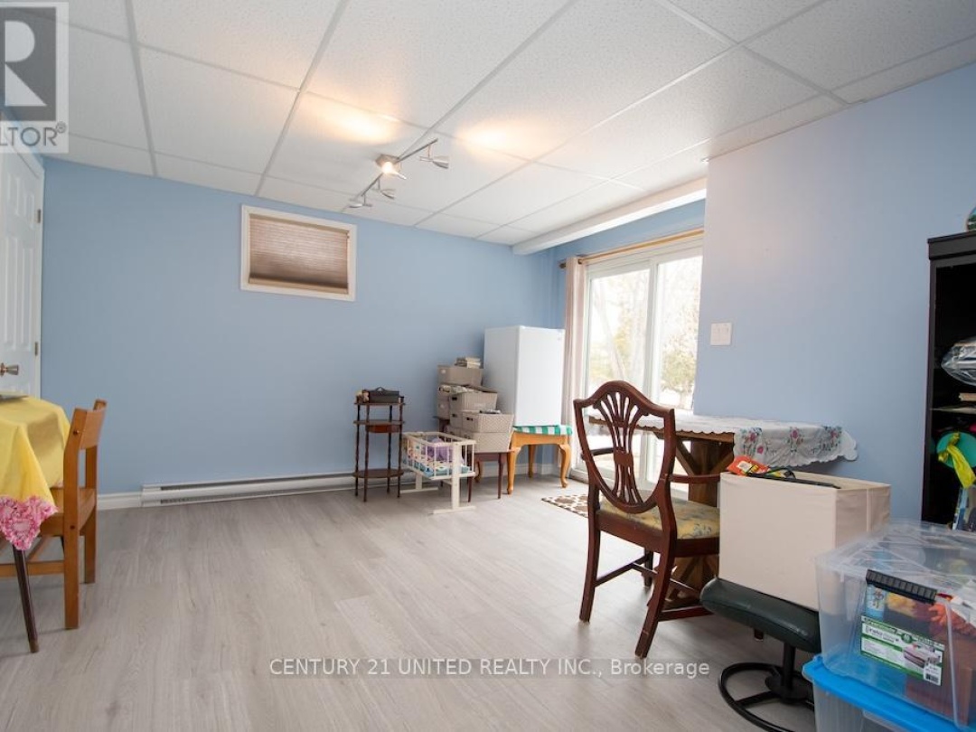 216 GEORGE DRIVE, Kawartha Lakes (Emily)