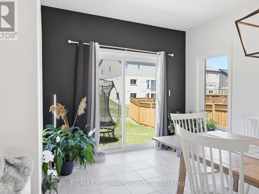 75 EAGLECREST AVENUE, Huntsville (Chaffey)