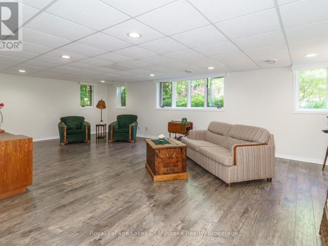 1020 AMELIA CRESCENT, Gravenhurst (Morrison)