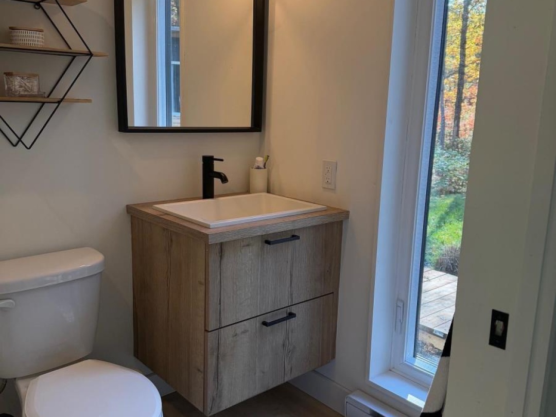 736 2190 ISLAND, Georgian Bay