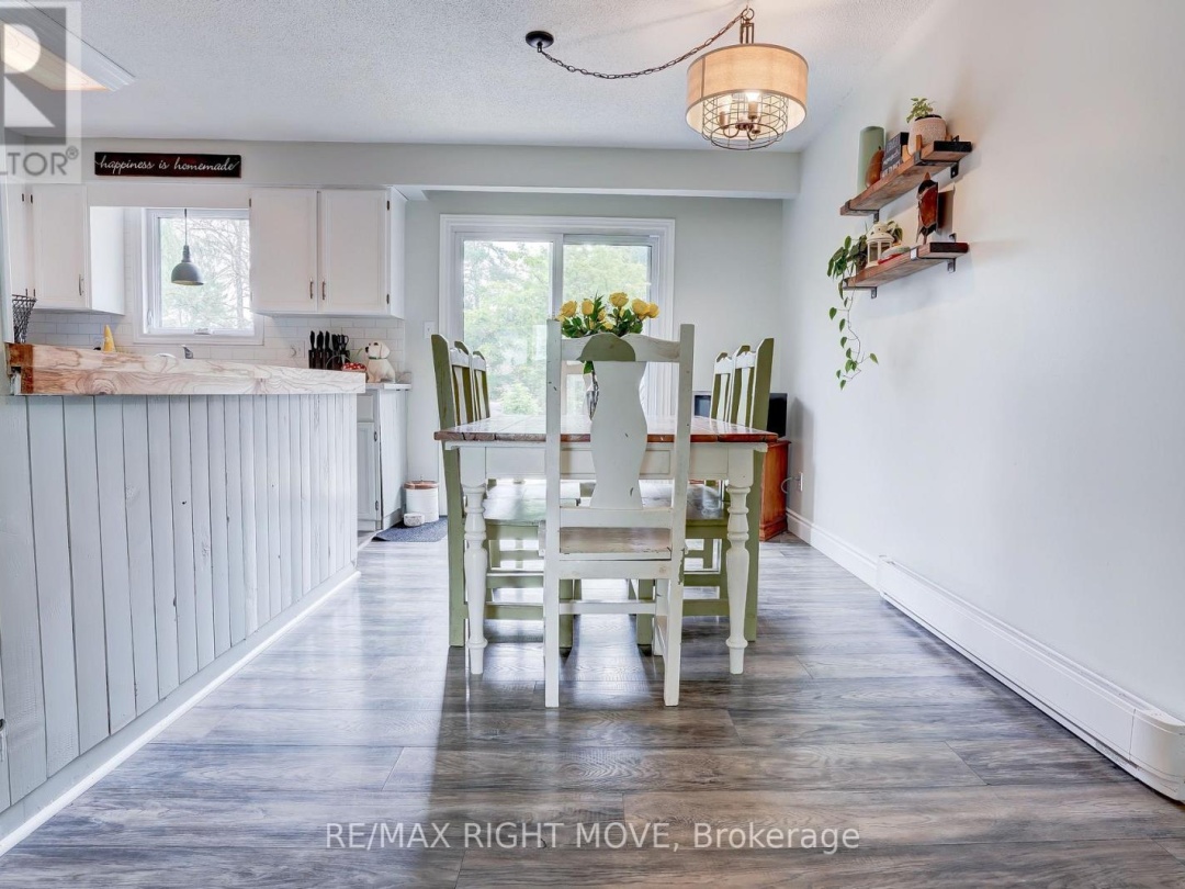 2268 THOMSON CRESCENT, 