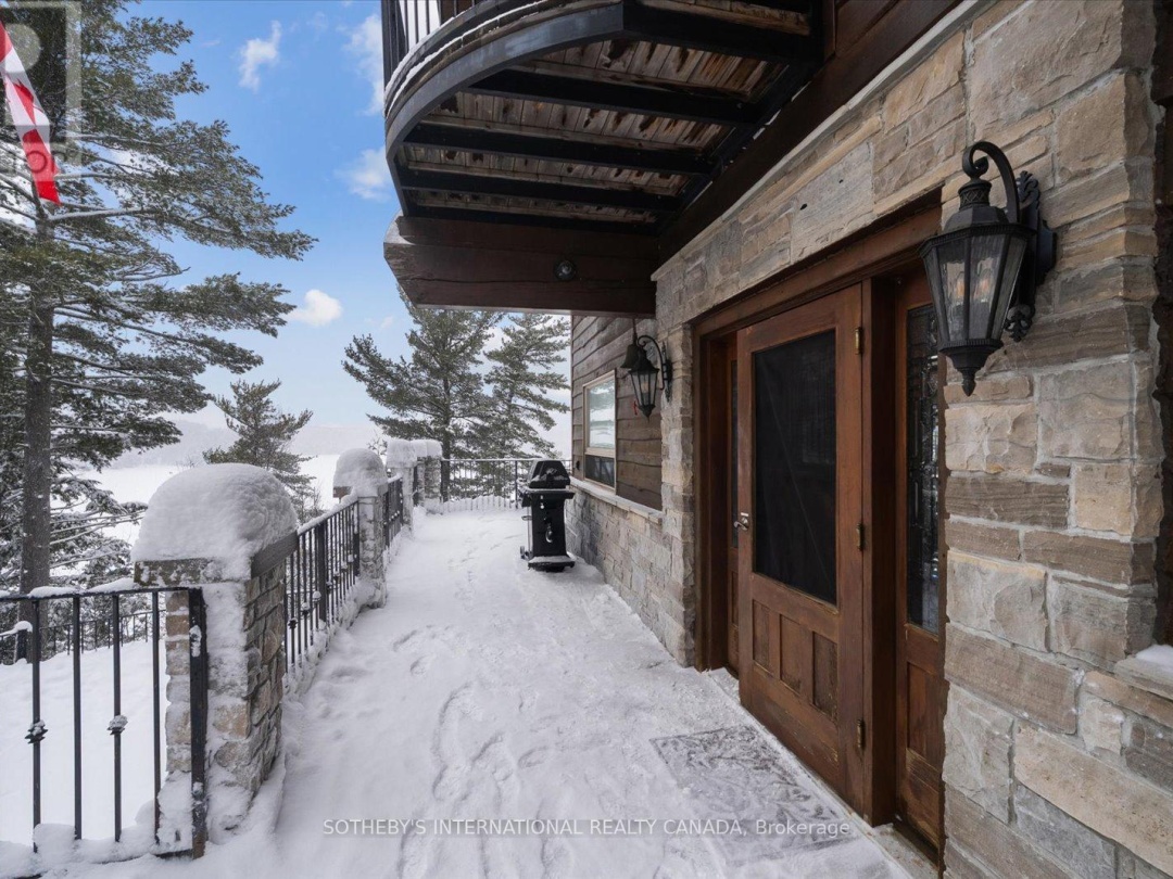 1307 WATTS ROAD, Little Kennisis Lake