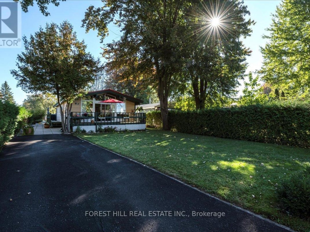 67 LAKE AVENUE, Lake Simcoe