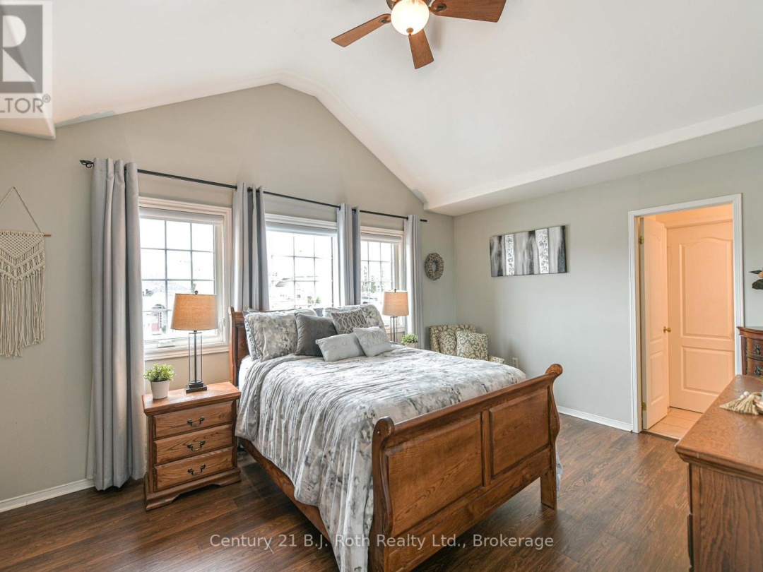 3188 BASS LAKE SIDE ROAD E, Orillia