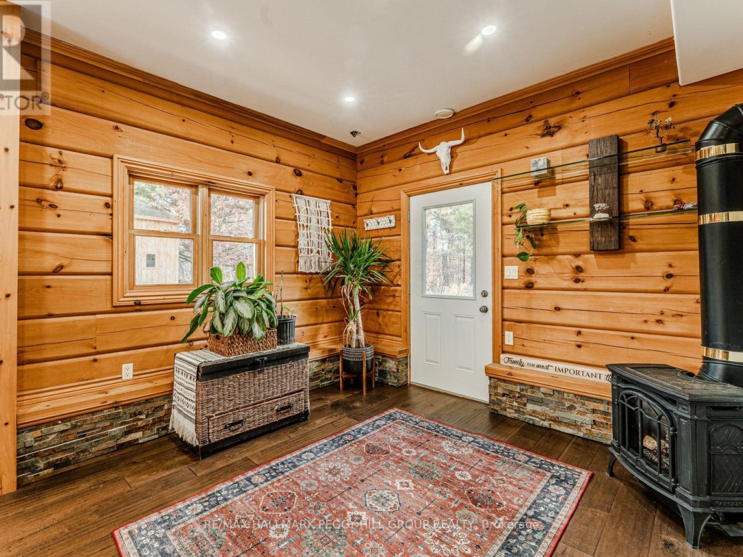 2504 FAIRGROUNDS ROAD, 