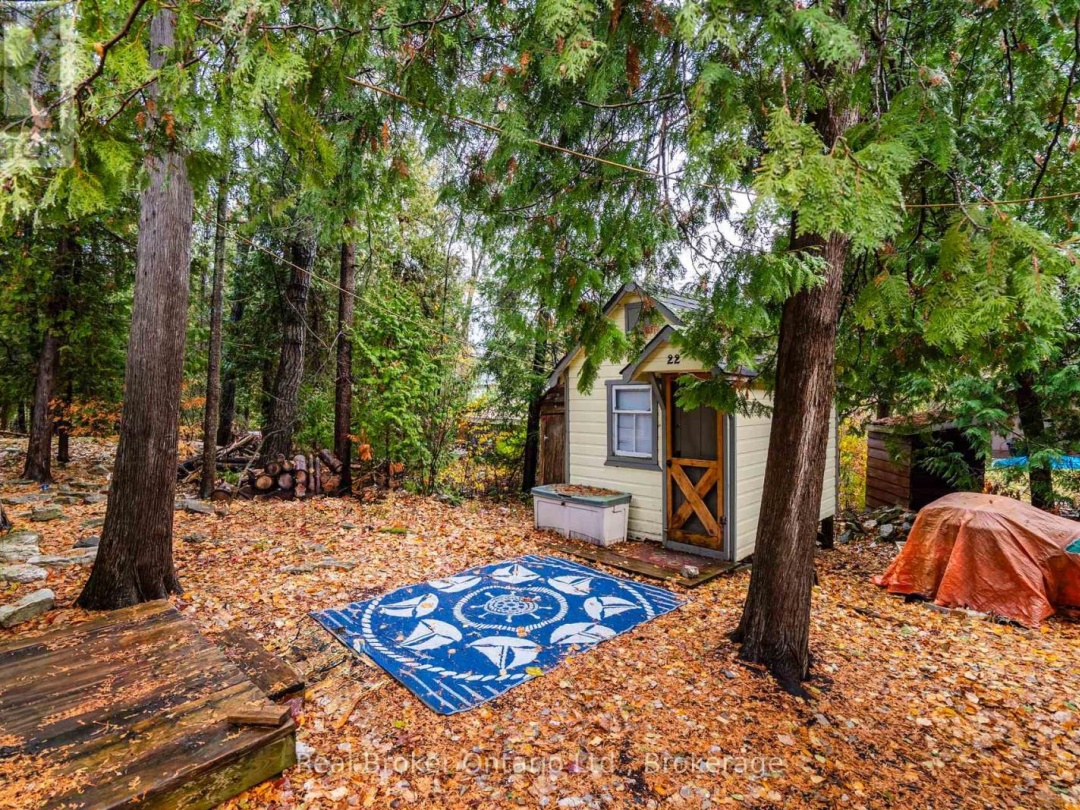 33 GLOUCESTER GROVE, Georgian Bay