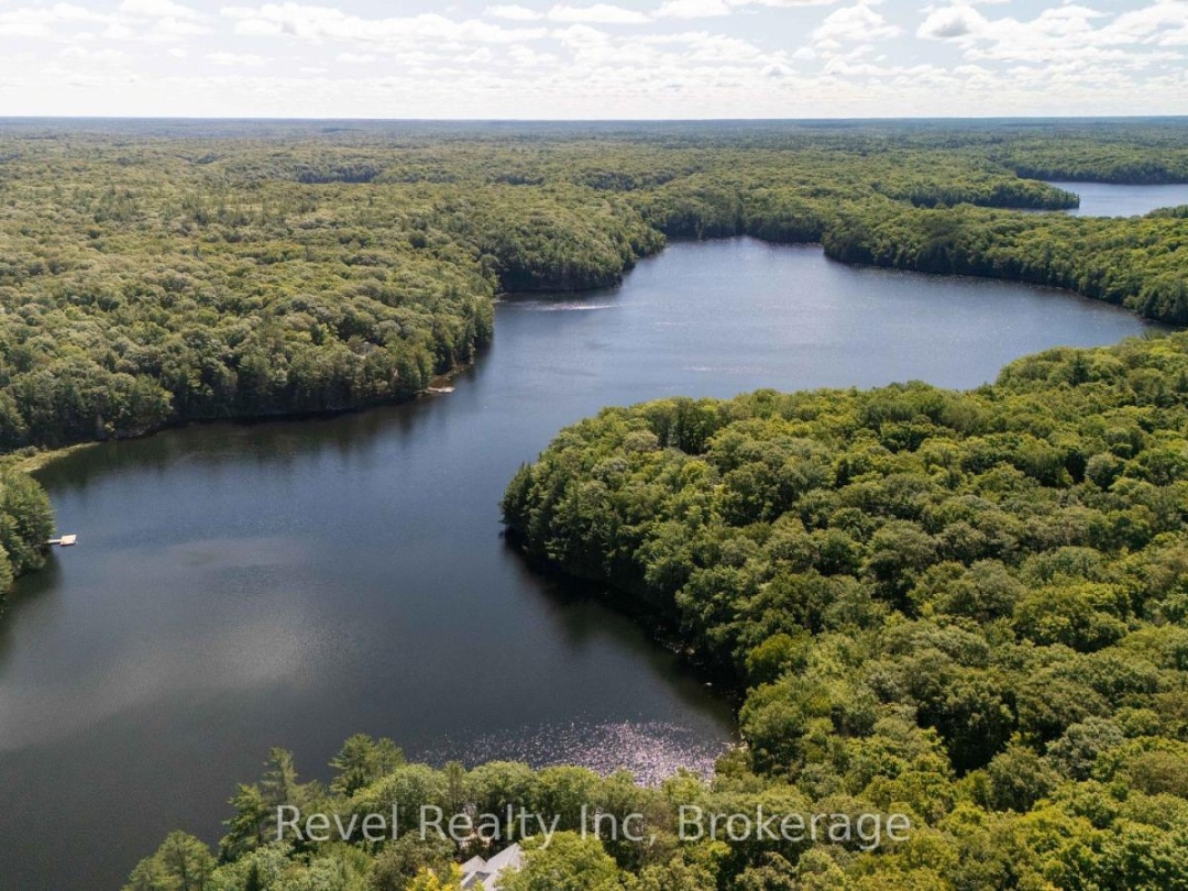 14 ZHAAWASHKWAA MIIKAN ROAD, Clear Lake