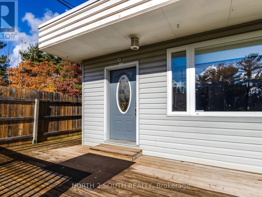 2512 HONEY HARBOUR ROAD, Georgian Bay (Baxter)