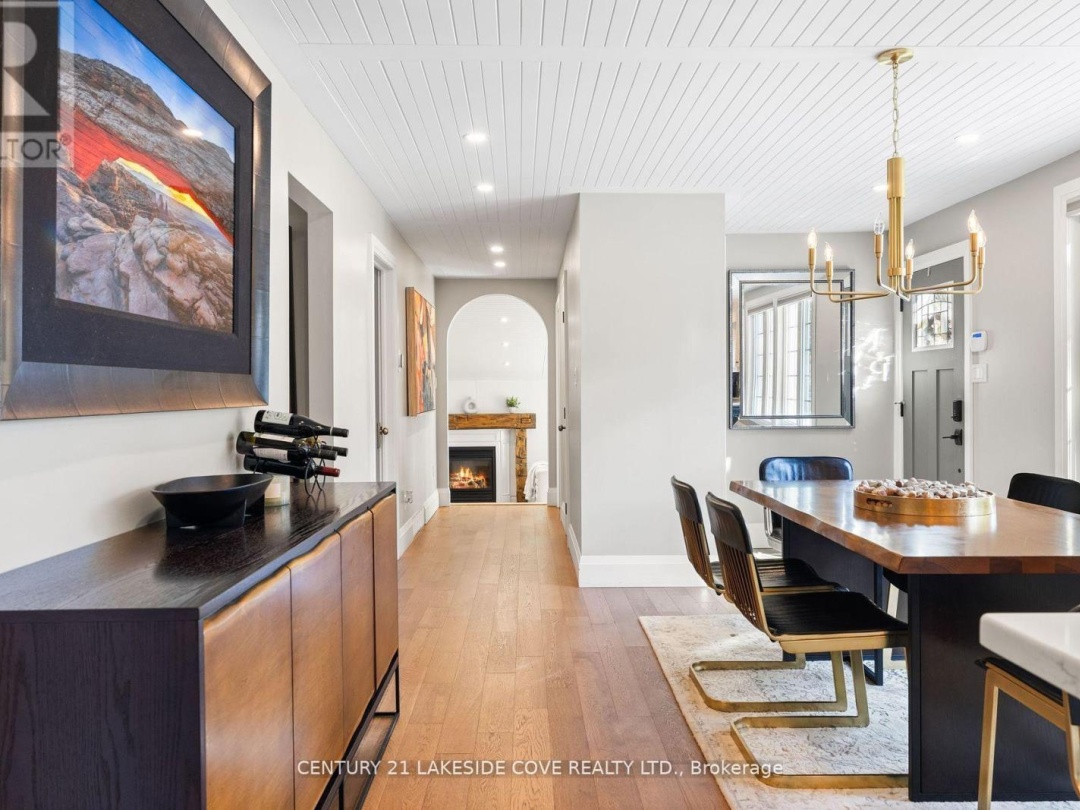 27 POPLAR CRESCENT W, Lake Simcoe