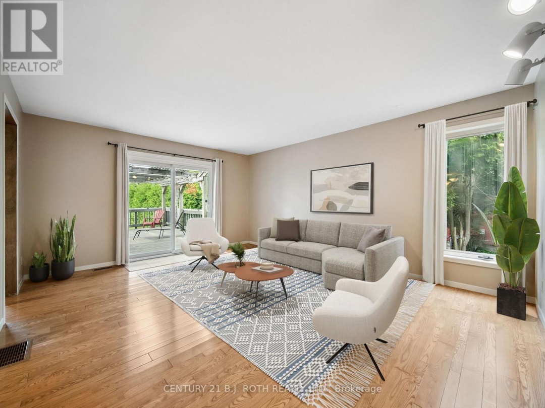 1415 CUNNINGHAM CRESCENT, 