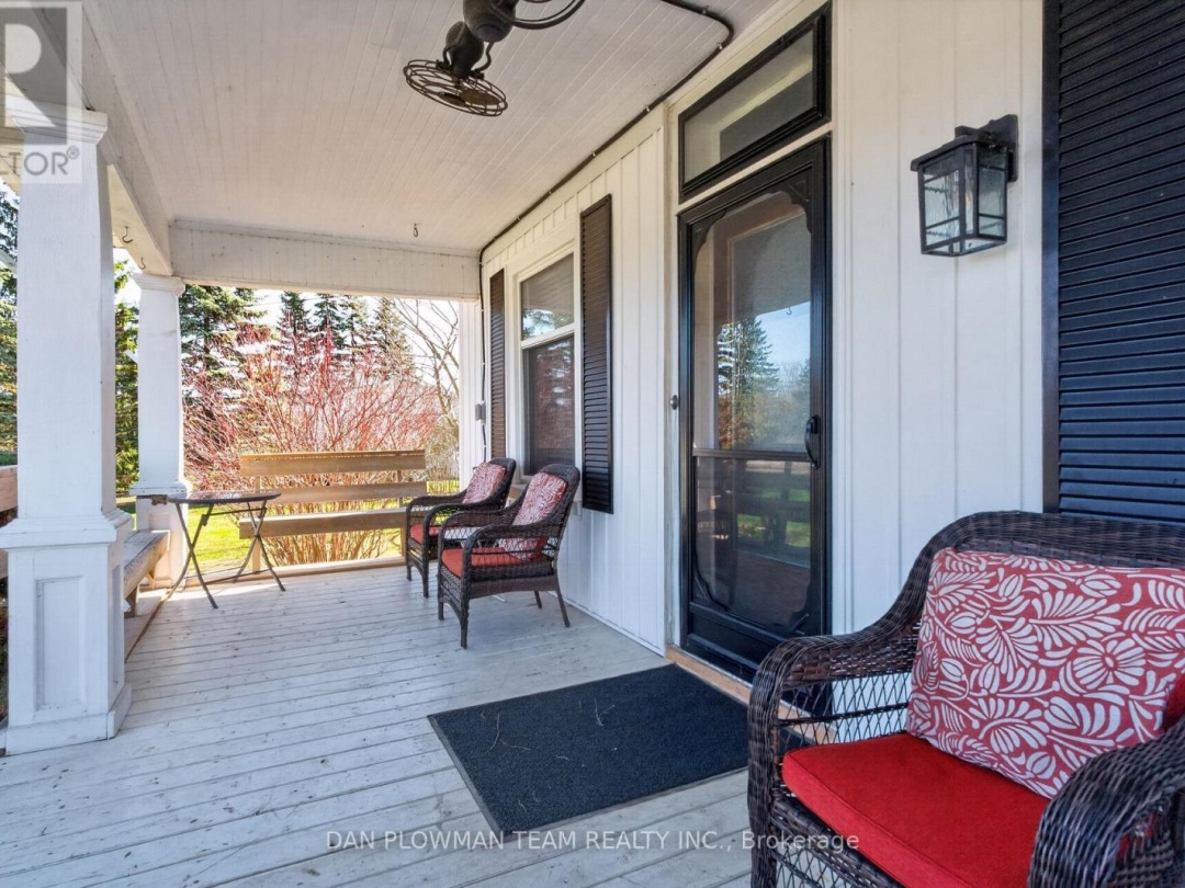 48 DUNN STREET, Kawartha Lakes (Bobcaygeon)