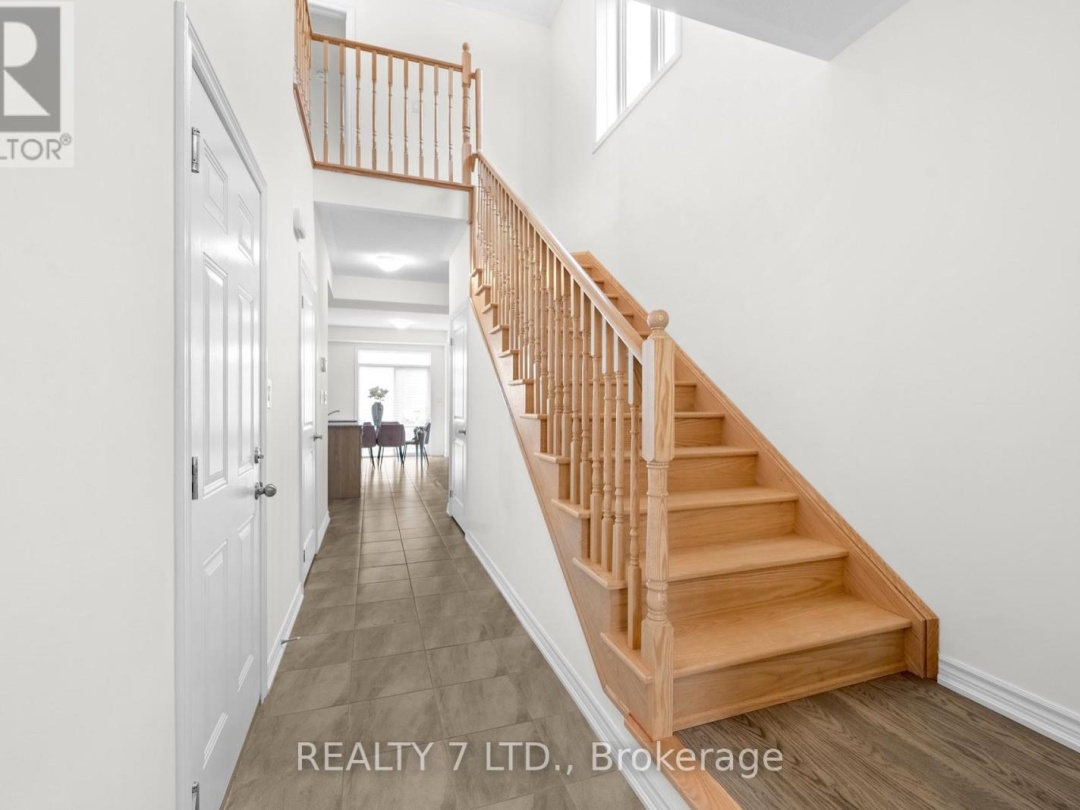 32 HILLCROFT WAY, Kawartha Lakes (Bobcaygeon)
