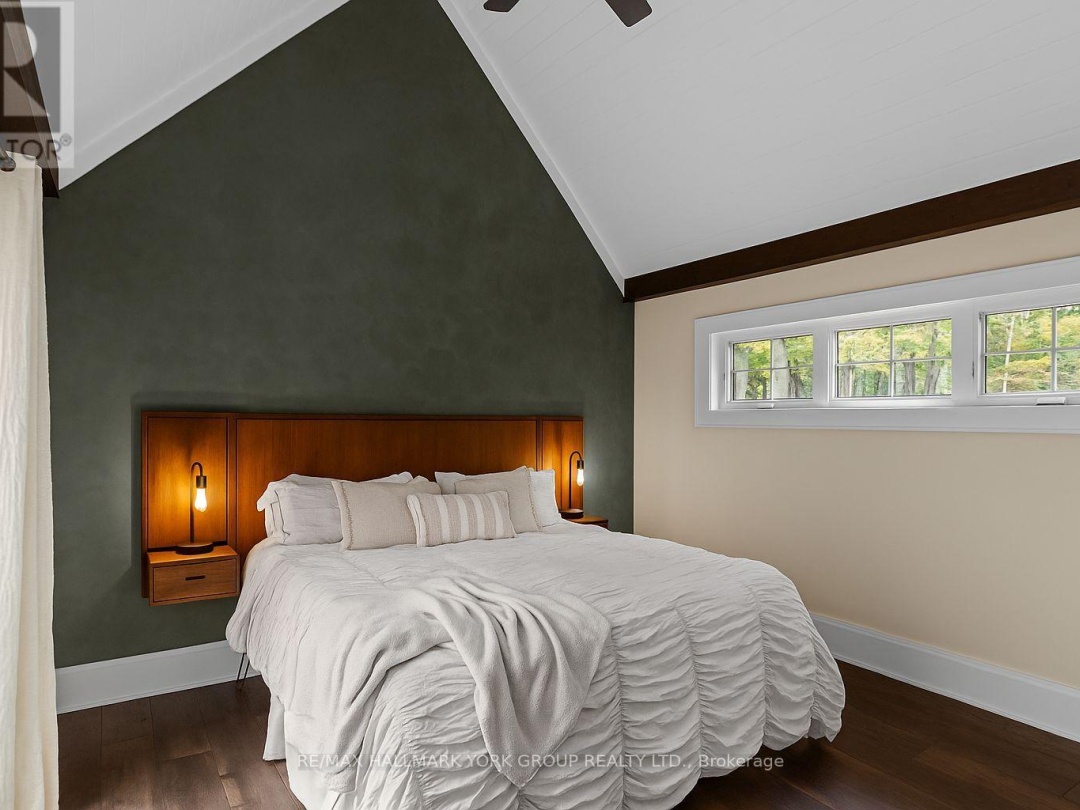 1628 MUSKOKA ROAD N, 