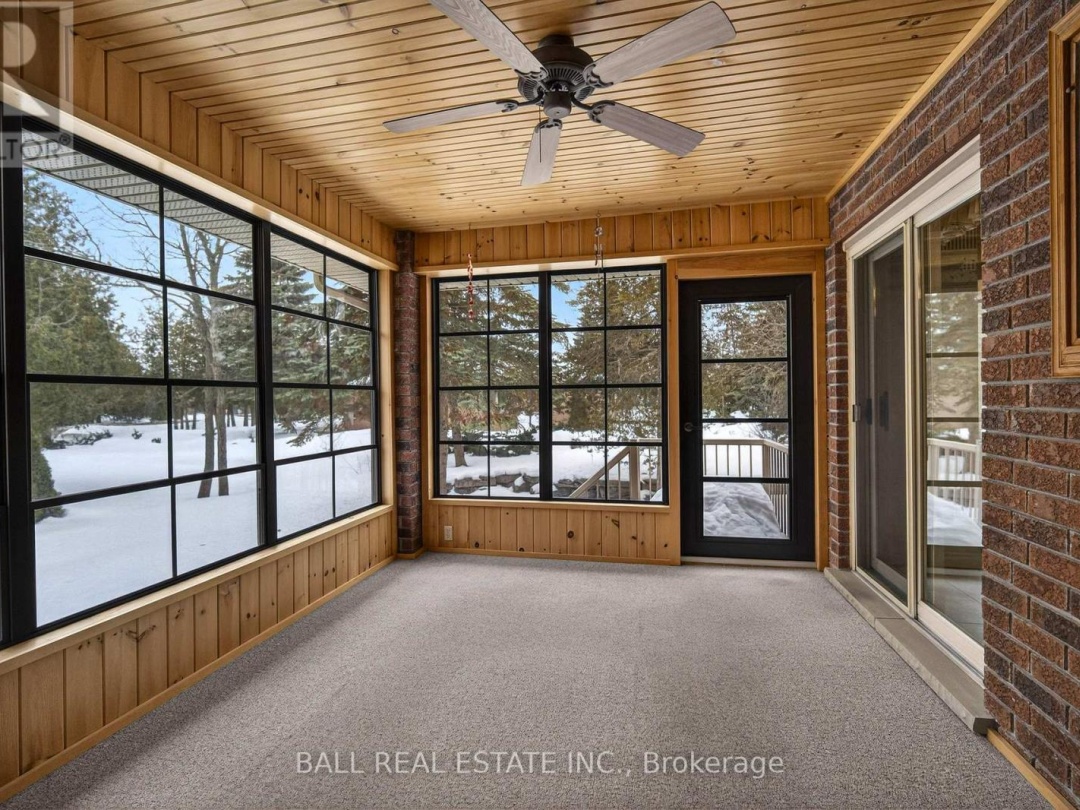 26 ISLAND BAY DRIVE, Pigeon Lake